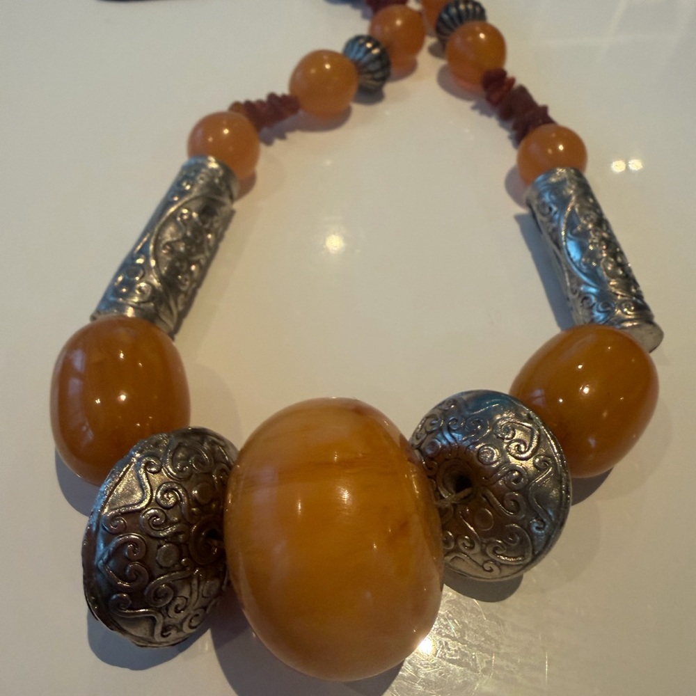 Elegant Silver and Amber Necklace